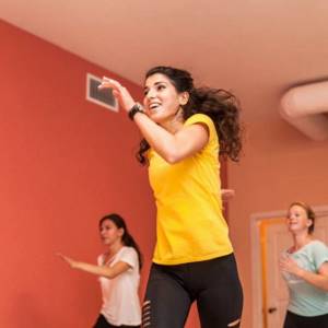 Aerobic exercises to warm up before cardio training