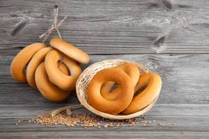 Your bagels and dryings will definitely turn out tastier than store-bought products