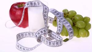 Боремся с лишним весом не голодая: можно ли есть виноград при похудении