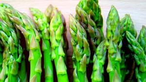 What is asparagus good for weight loss and how to eat it correctly when fighting excess weight