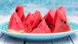 How is watermelon useful for weight loss, is it possible to eat it while fighting excess weight, options for the watermelon diet