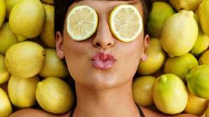 Girl with lemons