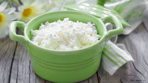 Cow&#39;s milk cottage cheese is suitable for the diet.