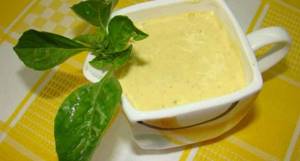 Долой майонез: 5 легких и вкуснейших соусов для салатов чтобы разнообразить диету каждый день