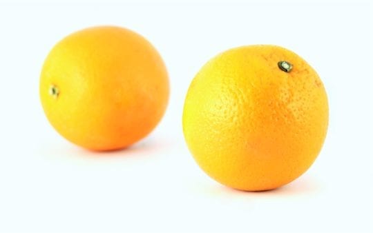 два апельсина