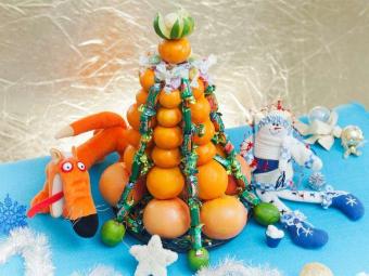 tree made of fruits and sweets