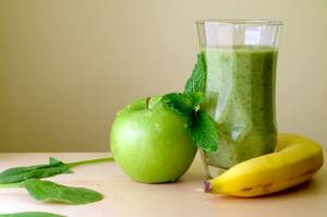 This smoothie will please the eye and recharge the body with vitamins.