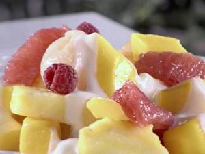 фруктовый салат с йогуртом рецепт