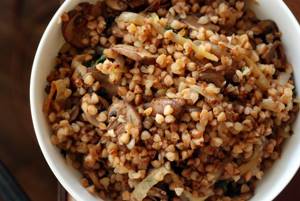 Buckwheat with stewed meat and mushrooms
