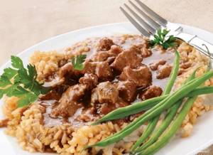 Beef Goulash. Calories per 100 grams, proteins, fats, carbohydrates 