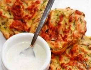 Zucchini pancakes - quick and delicious recipes for making pancakes in the oven