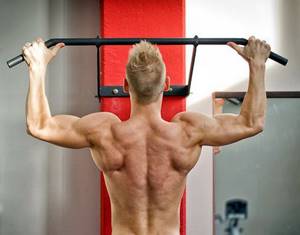 How to learn to do pull-ups on a horizontal bar