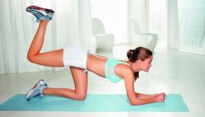 How to make basic exercises more effective with leg weights