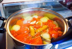 How to stew vegetables correctly when on a diet: cooking features