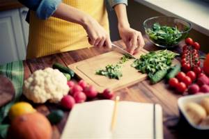 Как тушить правильно овощи при диете: особенности приготовления