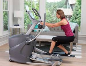 what muscles work when exercising on an elliptical trainer while bending backwards?