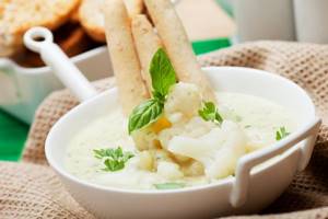 Calorie content of dietary cheese soup is only 120–140 kcal