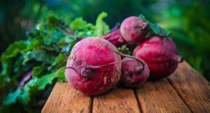 Calorie content per 100 g of beets depends on the method of its preparation.