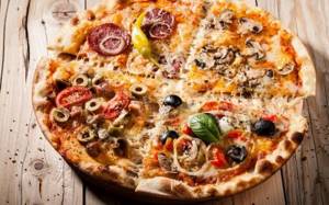 Calorie content of Margherita pizza. Pizza Margherita 01 