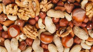 Calorie nuts and dried fruits.