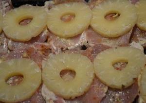 French potatoes with pork. Cooking pork in French in the oven 