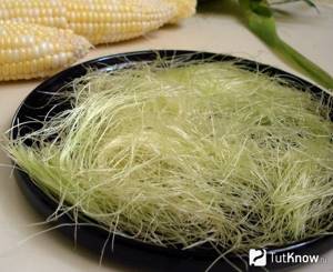 Corn hairs with silks