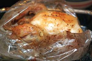 Chicken in the oven with seasonings