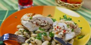 Chicken breast with beans