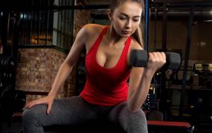 The best exercises with dumbbells for weight loss for men and women