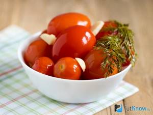 Marinated tomatoes on a plate