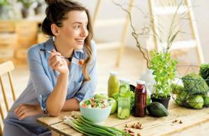 Медитативный прием пищи: осознанное употребление продуктов, снижающих аппетит