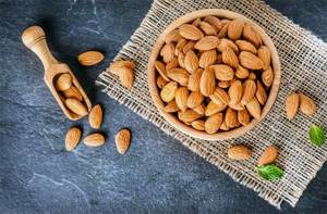 Almonds: benefits and harms of the nut, calorie content, BJU per 100 grams