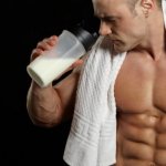 Молоко для набора мышечной массы. Значение и применение