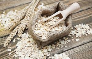 Oats contain a lot of magnesium and silicon, which improve the condition of hair, skin and nails