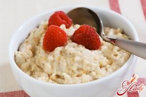 Oatmeal with honey
