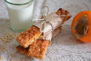 Oatmeal cookies with persimmon