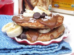 Oat pancakes with chocolate