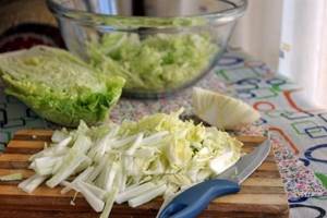 Chinese cabbage. Calorie content per 100 grams, benefits, harm 