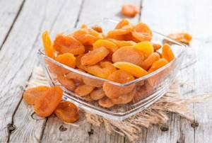 The benefits of dried apricots for the body