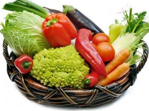 После бани лучше принимать легкую овощную пищу