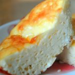 Cooking a fluffy omelet using the best recipes