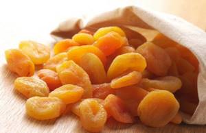 The use of dried apricots for various diseases