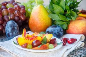 Fruit salad for weight loss