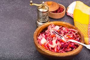 cabbage, carrot and beet salad
