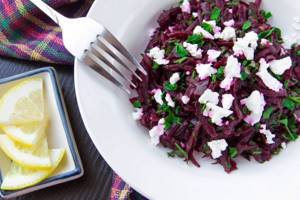 beet salad with cheese