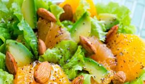 Salad with almonds, avocado and tangerine