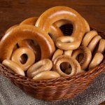 Nowadays, dried bread and bagels, for which there are a great many recipes, are called canned bread, because you can take them with you on a hike - they do not spoil and perfectly satisfy hunger