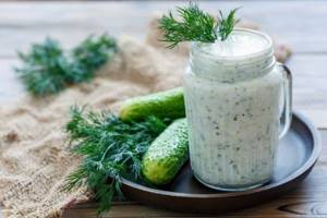 smoothie made from cucumber, herbs and kefir