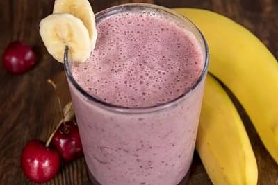 Banana smoothie - 12 blender recipes