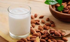 Soy Protein Shake with Almonds